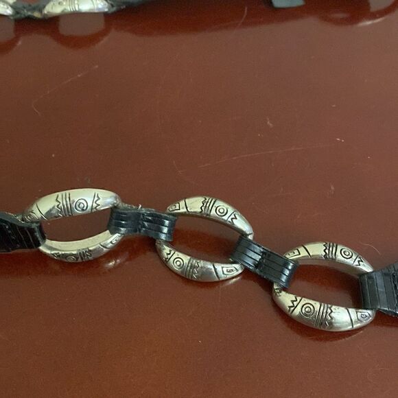 "Brighton" Black Leather Belt with Embossed Silver-Tone Metal Accents (Size S 28 - Picture 3 of 5